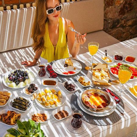 Lulu Inn Hotel Çeşme Εξωτερικό φωτογραφία