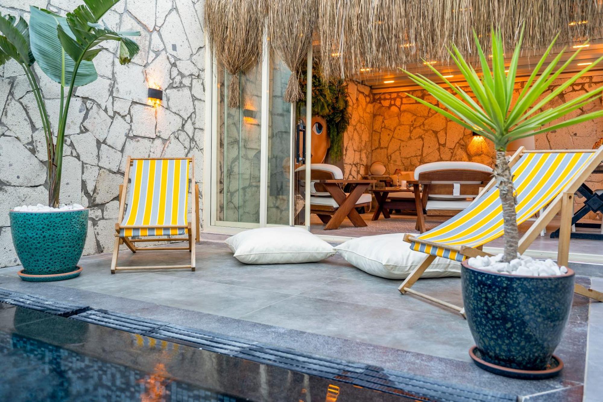 Lulu Inn Hotel Çeşme Εξωτερικό φωτογραφία